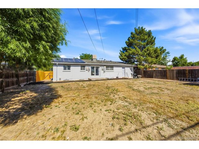 3137 Ursula St, Aurora, CO 80011