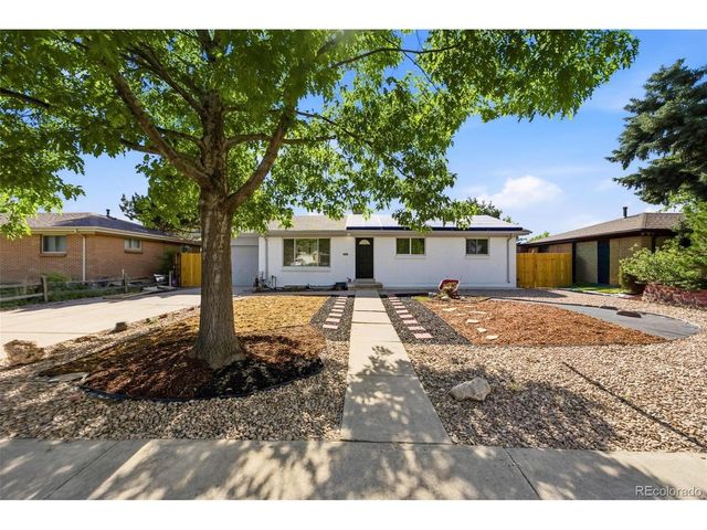 3137 Ursula St, Aurora, CO 80011
