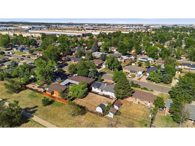 3137 Ursula St, Aurora, CO 80011