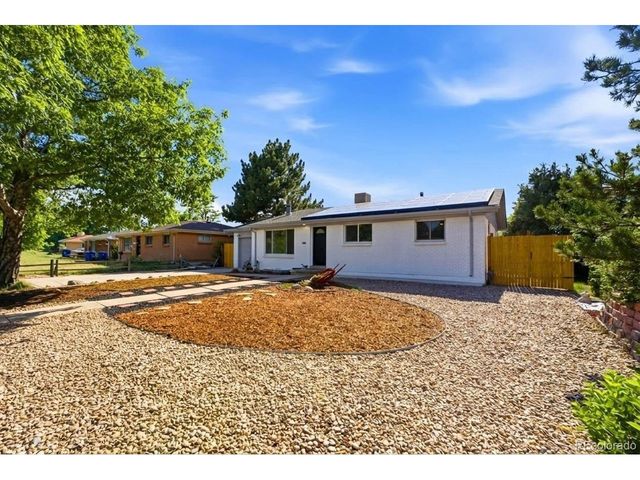 3137 Ursula St, Aurora, CO 80011