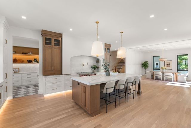 184 Brookline St, Needham, MA 02492