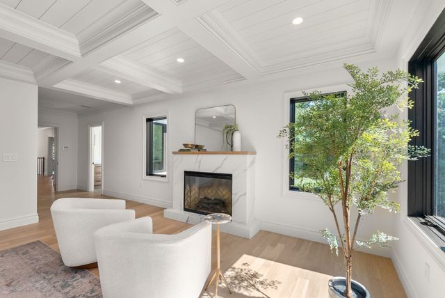 184 Brookline St, Needham, MA 02492