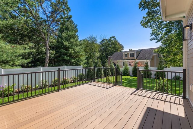 184 Brookline St, Needham, MA 02492