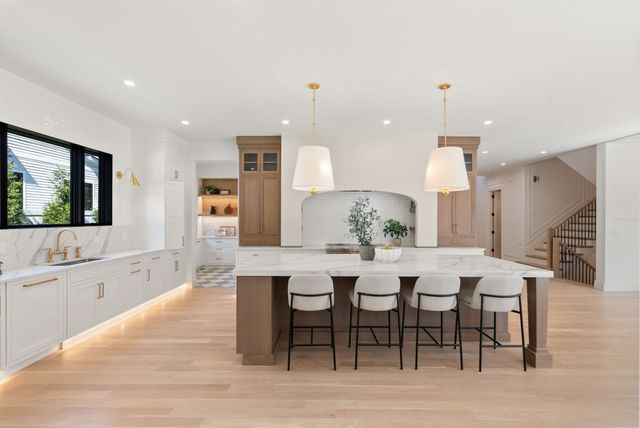 184 Brookline St, Needham, MA 02492