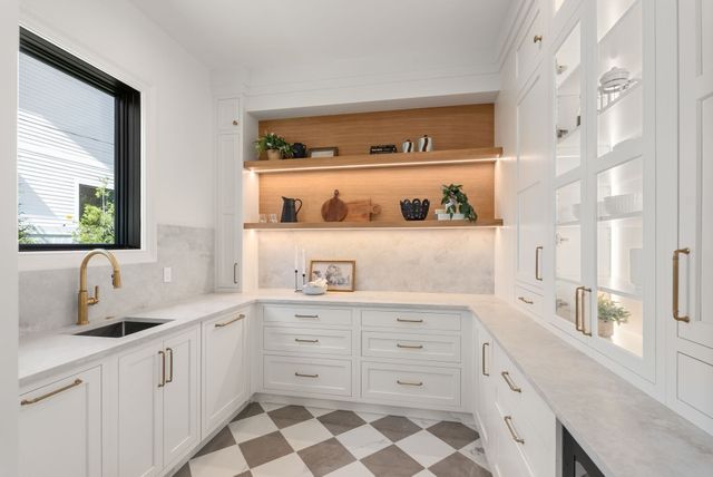 184 Brookline St, Needham, MA 02492