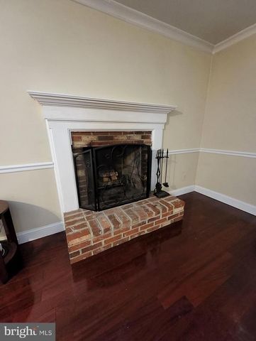 406 DENNING CT, Warrenton, VA 20186