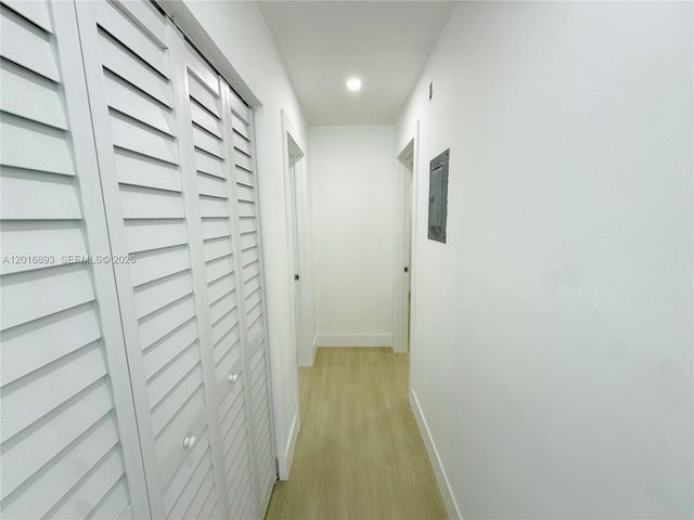 2250 NW 170th St, Miami Gardens, FL 33056
