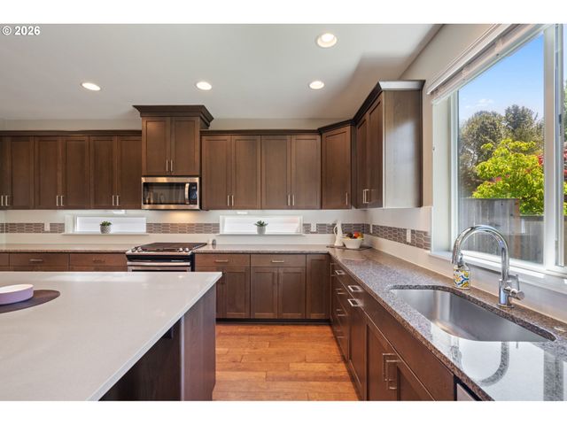 8120 Sw RYBER Rd, Wilsonville, OR 97070