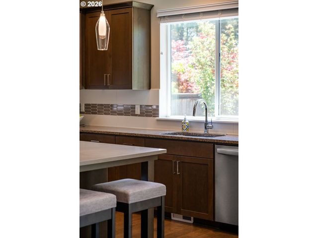 8120 Sw RYBER Rd, Wilsonville, OR 97070