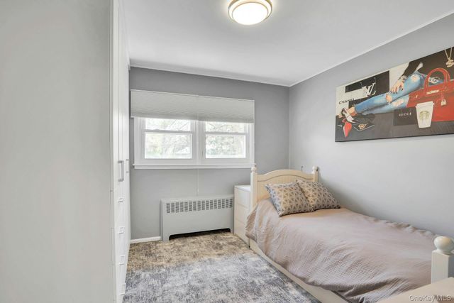 21 Ground Pine Court, Dix Hills, NY 11746