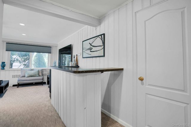 21 Ground Pine Court, Dix Hills, NY 11746