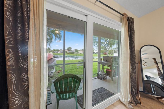 1631 Lakefield North Court, Wellington, FL 33414
