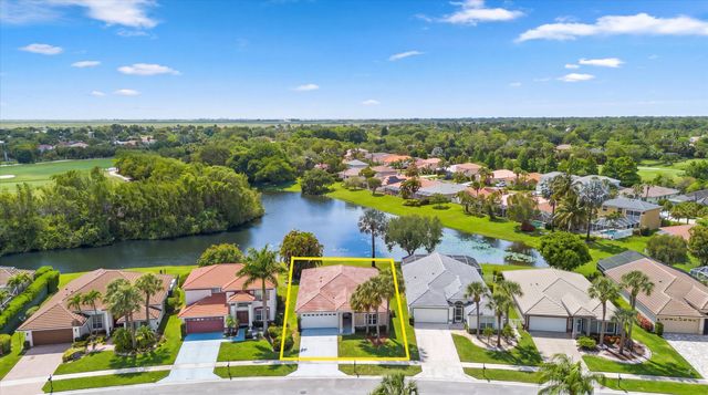 1631 Lakefield North Court, Wellington, FL 33414