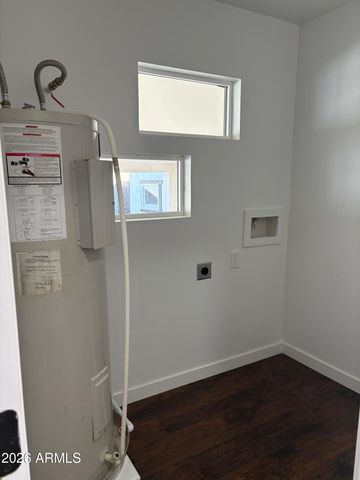 1113 N 25TH Place, Phoenix, AZ 85008