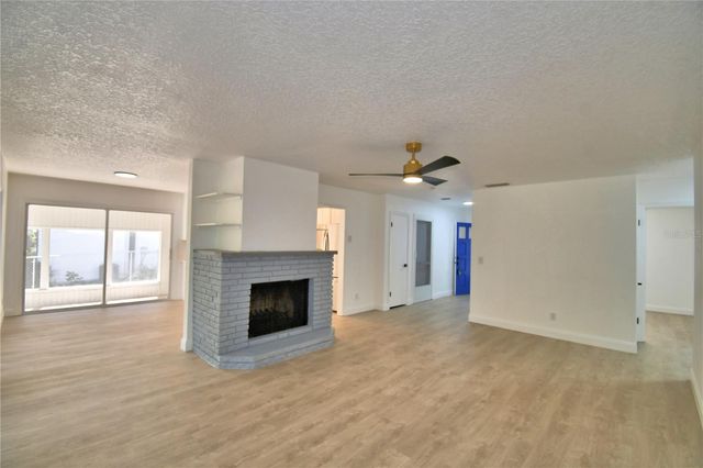 138 WHITTIER LANE, Winter Haven, FL 33884