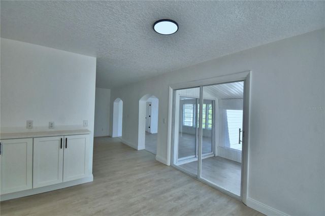 138 WHITTIER LANE, Winter Haven, FL 33884