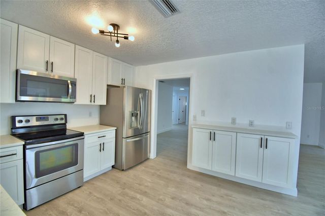 138 WHITTIER LANE, Winter Haven, FL 33884