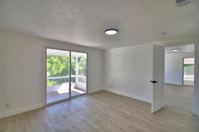 138 WHITTIER LANE, Winter Haven, FL 33884