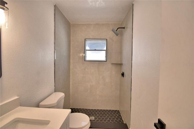 138 WHITTIER LANE, Winter Haven, FL 33884