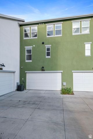 11332 S SANDBANK WAY, South Jordan, UT 84009