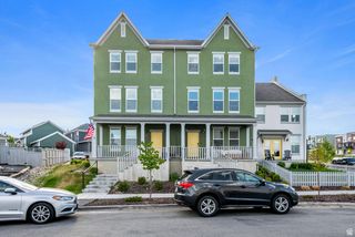 11332 S SANDBANK WAY, South Jordan, UT 84009