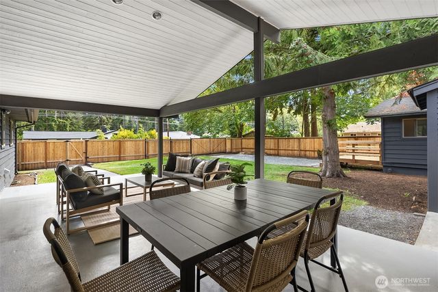 24306 106th Place W, Edmonds, WA 98020