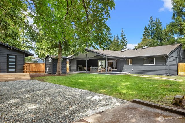 24306 106th Place W, Edmonds, WA 98020