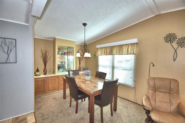 4901 COLONNADES CIRCLE E, Lakeland, FL 33811