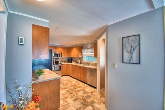 4901 COLONNADES CIRCLE E, Lakeland, FL 33811