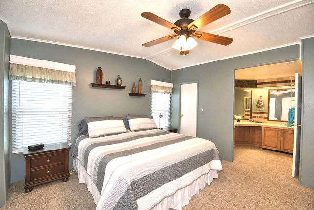 4901 COLONNADES CIRCLE E, Lakeland, FL 33811