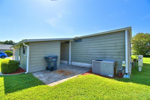 4901 COLONNADES CIRCLE E, Lakeland, FL 33811