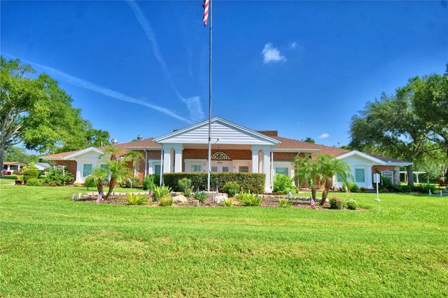 4901 COLONNADES CIRCLE E, Lakeland, FL 33811