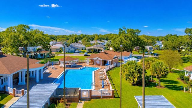 4901 COLONNADES CIRCLE E, Lakeland, FL 33811