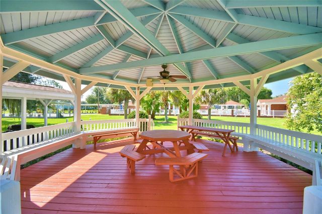 4901 COLONNADES CIRCLE E, Lakeland, FL 33811
