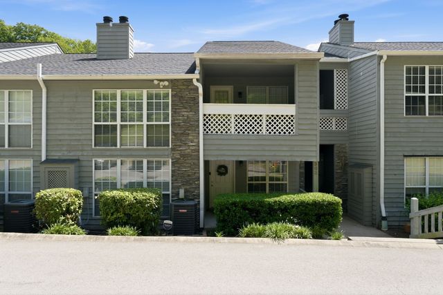 303 Post Creek Rd, Nashville, TN 37221