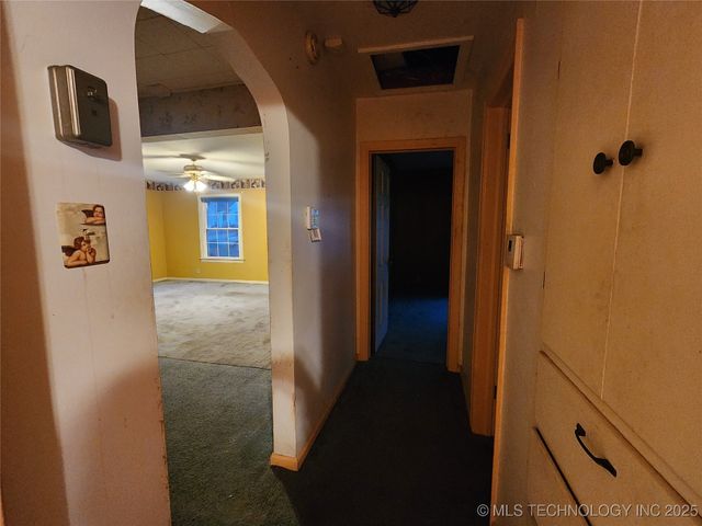 2015 S Dewey Avenue, Bartlesville, OK 74003