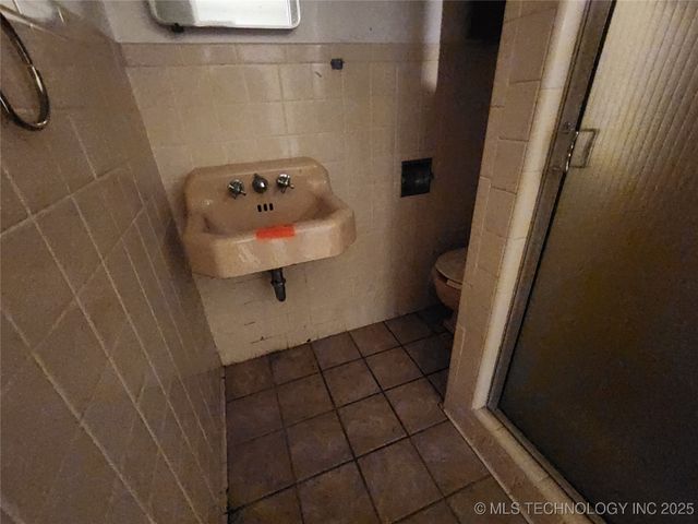 2015 S Dewey Avenue, Bartlesville, OK 74003