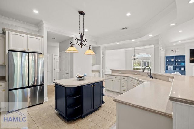 401 River Oak Drive, Richmond Hill, GA 31324