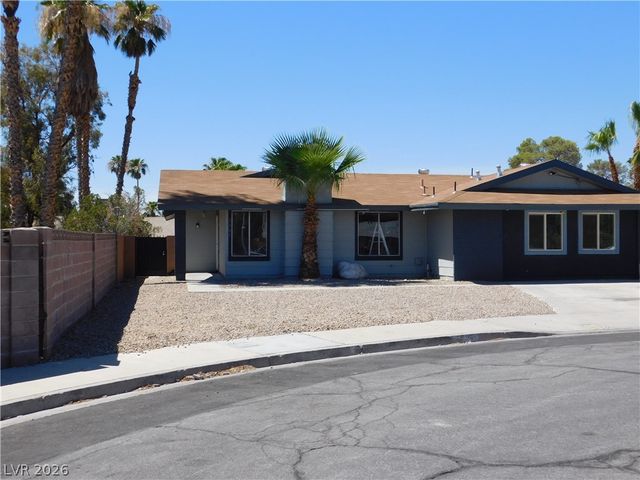 3905 Starflower Court, Las Vegas, NV 89107