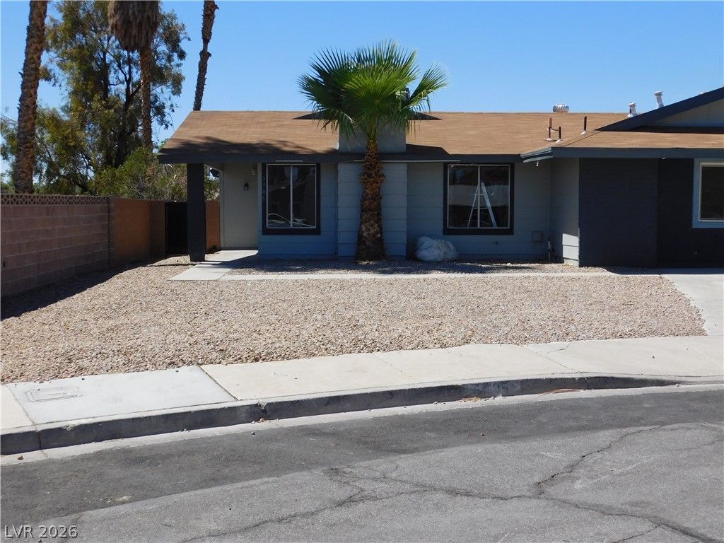3905 Starflower Court, Las Vegas, NV 89107