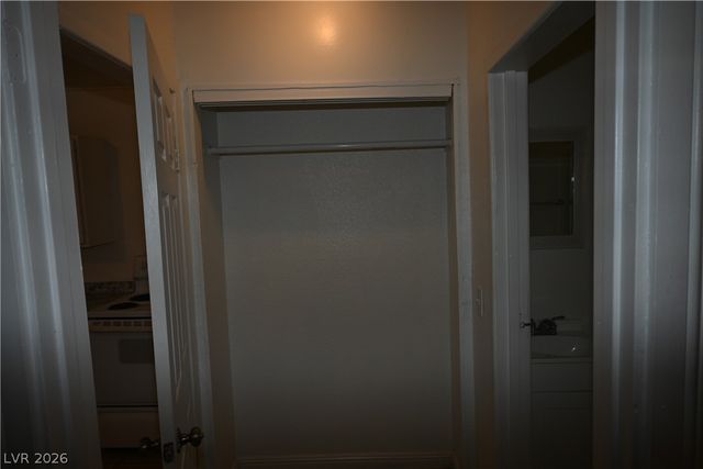 1007 C Street 3, Las Vegas, NV 89106