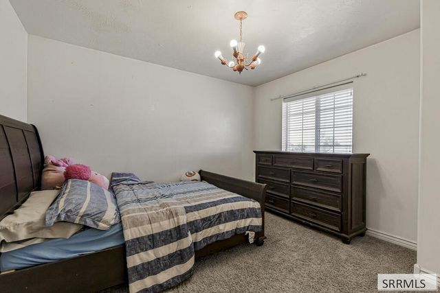 3000 Lilac Circle, Iona, ID 83427