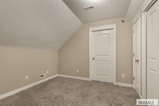 3000 Lilac Circle, Iona, ID 83427