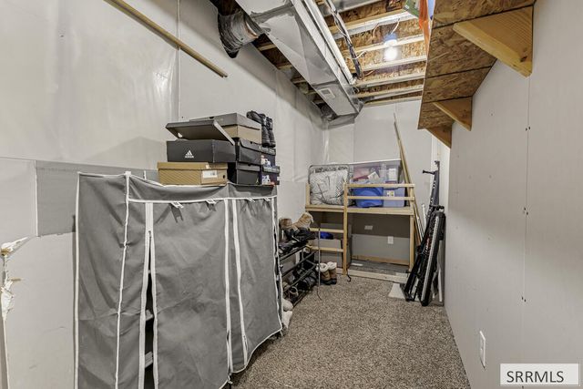 3000 Lilac Circle, Iona, ID 83427