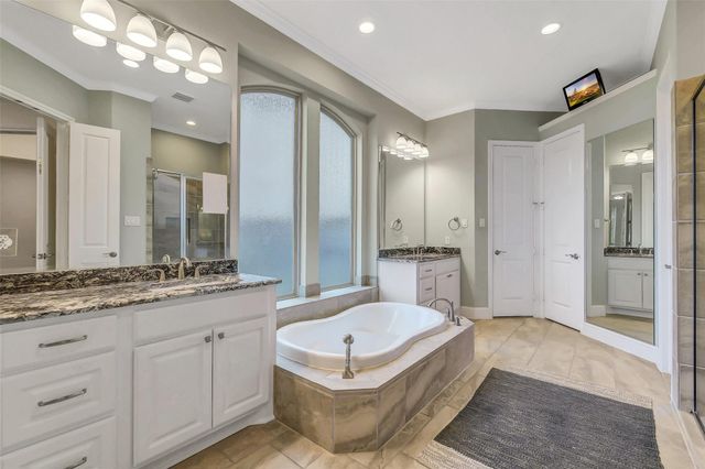 27614 Long Cliff Lane, Spring, TX 77386