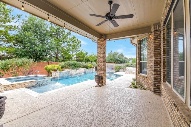 27614 Long Cliff Lane, Spring, TX 77386