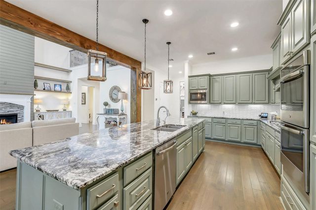 27614 Long Cliff Lane, Spring, TX 77386