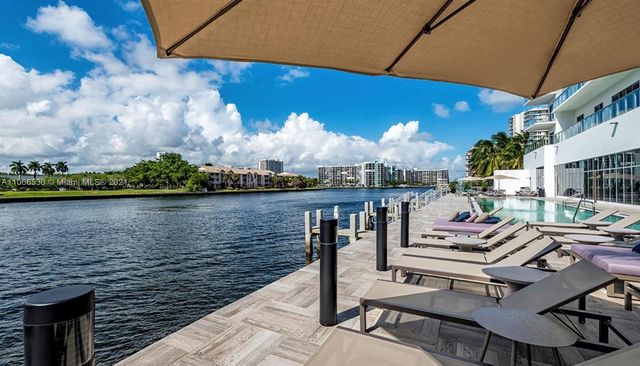 4010 S Ocean Drive R1406, Hollywood, FL 33019