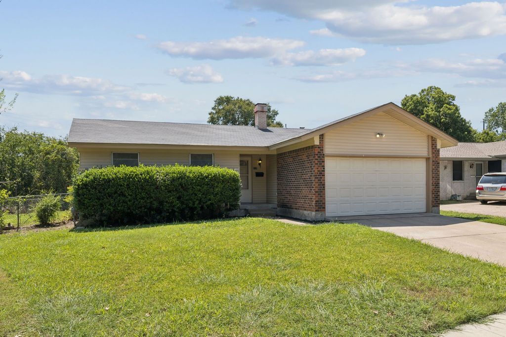 2124 Stonehenge Drive, Garland, TX 75041