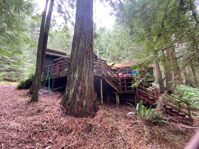 134 Nature Lane, Fickle Hill, CA 95521